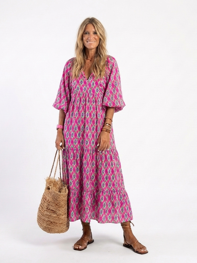 PERPETUA | THREE QUARTER SLEEVE V NECK PATTERNED MIDI DRESS