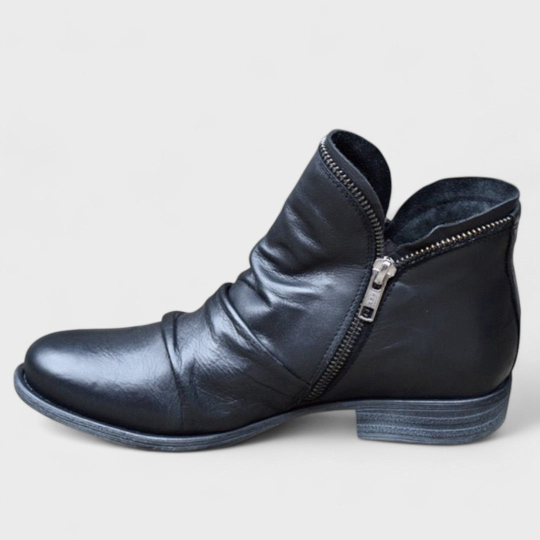 DIANNE | ORTHOPAEDIC ANKLE BOOTS WITH SUPPORT