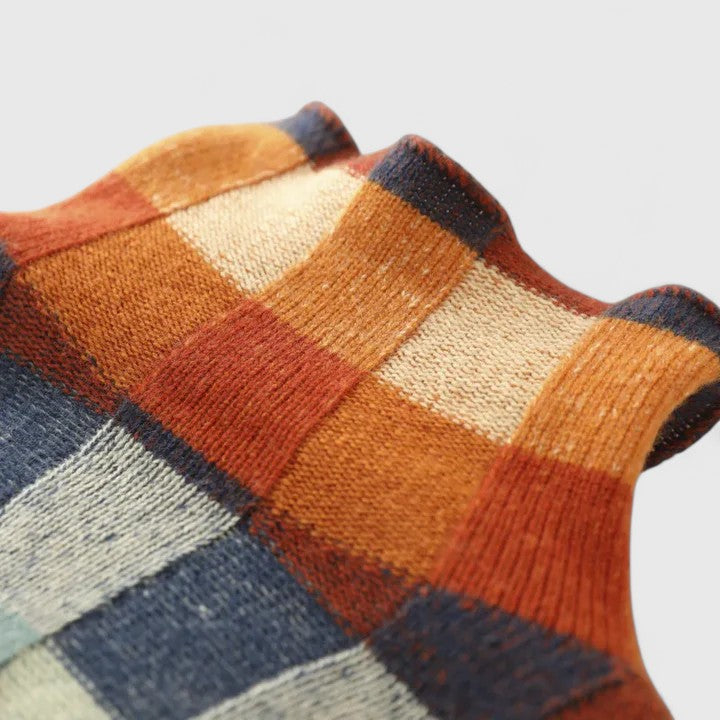 ALEXIA | CHECKERED PATTERN SWEATER