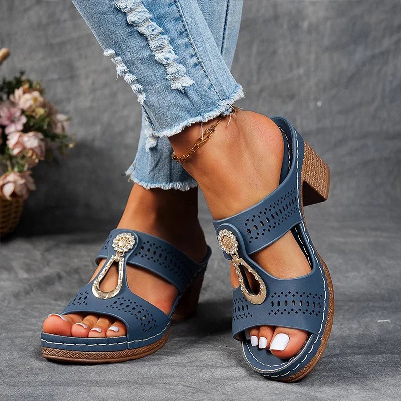 FAITH | CHIC AND COMFORTABLE SANDALS