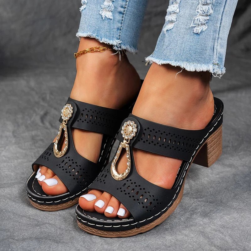 FAITH | CHIC AND COMFORTABLE SANDALS