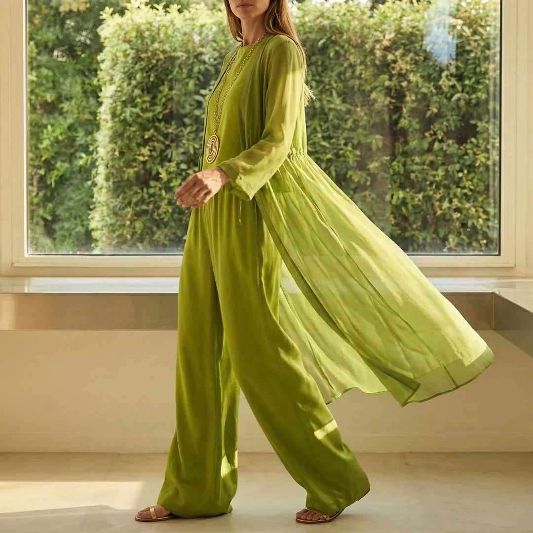 ELVIRA | ELEGANT AND COMFORTABLE SUIT