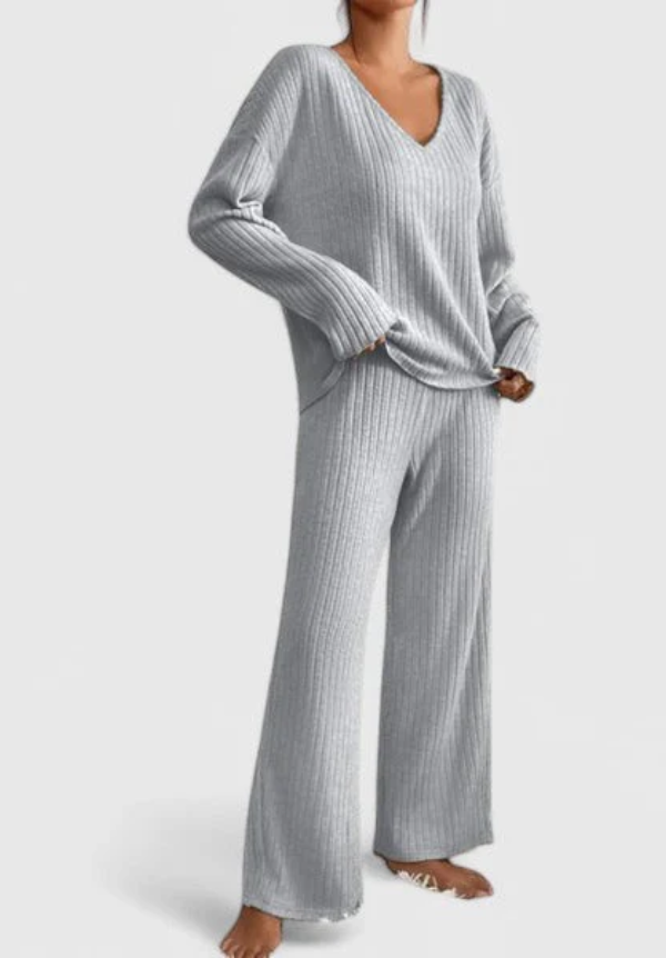 LIV | TUMMY COVERING COMFY KNIT LOUNGE SET