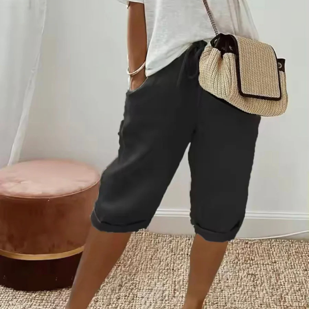 NORELLE | SOFT TAILORED CAPRI SHORTS