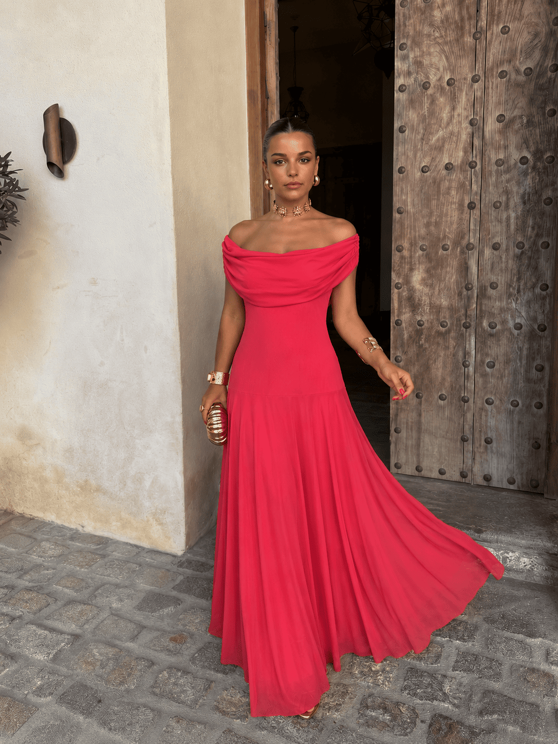 AUREA | OFF-SHOULDER FLOWING MAXI DRESS