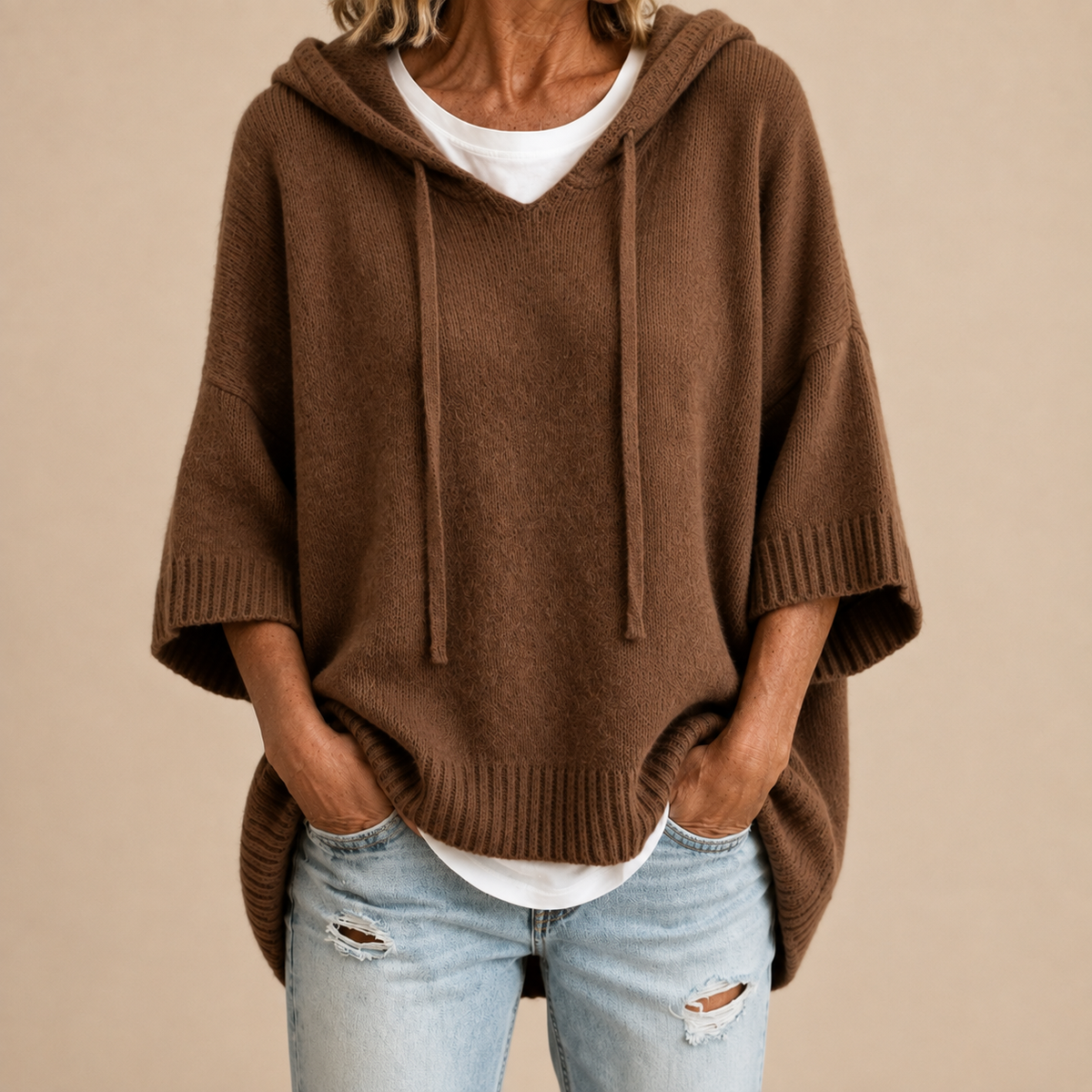 CLEMENTINE | HOODED PONCHO WITH THREE-QUARTER SLEEVES