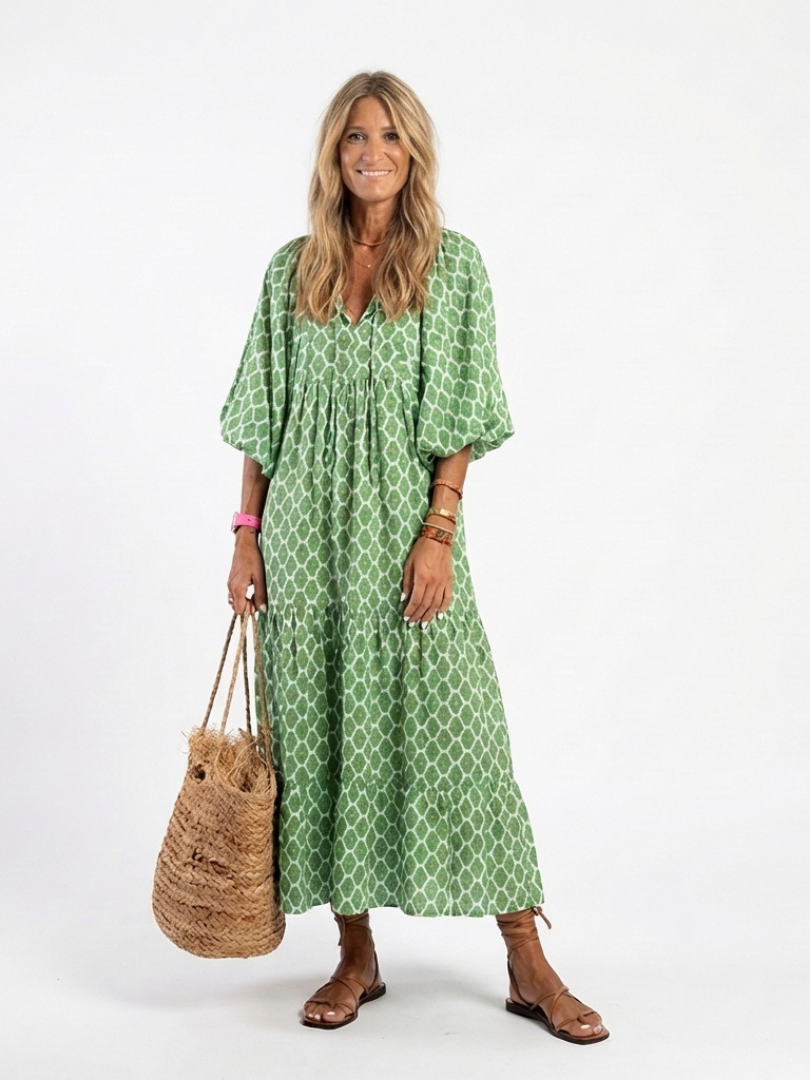 PERPETUA | THREE QUARTER SLEEVE V NECK PATTERNED MIDI DRESS