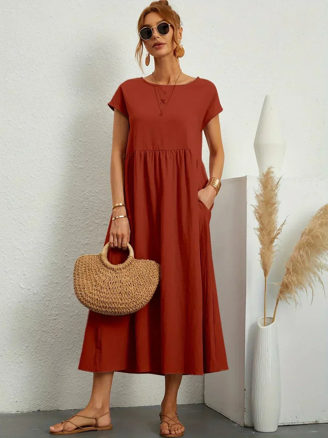 SELINA | STYLISH MIDI DRESS
