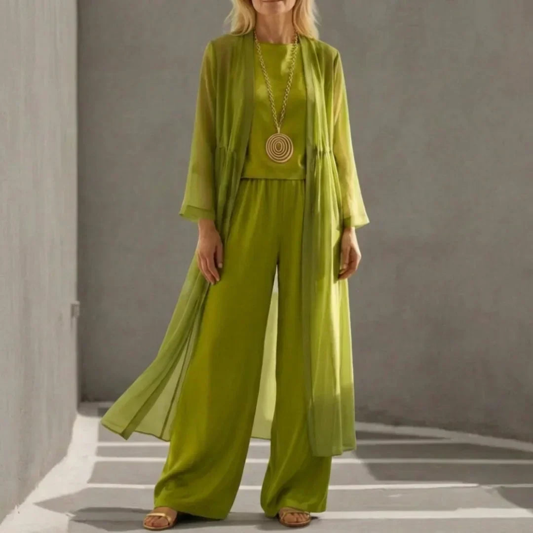 ELVIRA | ELEGANT AND COMFORTABLE SUIT
