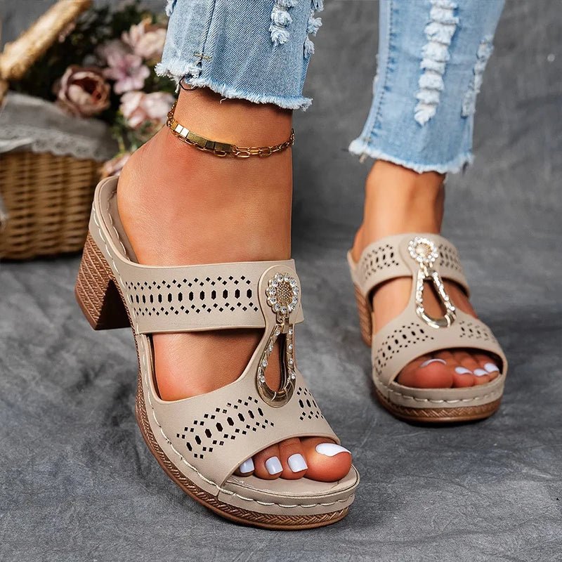 FAITH | CHIC AND COMFORTABLE SANDALS