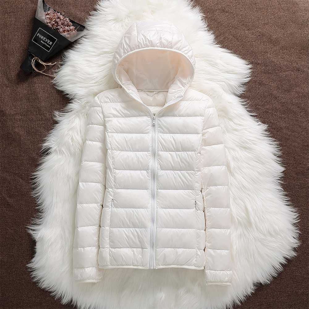 EMILIA | LIGHTWEIGHT CASUAL HOODED JACKET